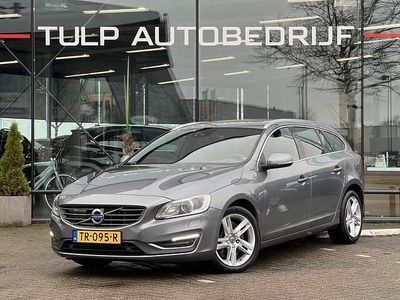 Occasion Volvo V60 Summum 215 PK (158 kW) 2016 Grijs (metallic) Stationwagen