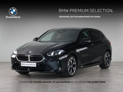 Zwart Gebruikt 2025 BMW 120 M Sport Hatchback | € 34.950 (Eerlijke prijs)
