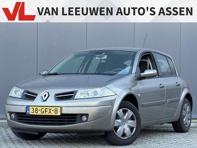 Occasion Renault Mégane III Business 111 PK (81 kW) 2008 Beige Hatchback