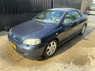 tweedehands Opel Astra Cabriolet -G- 2.2SE AUTOMATIC