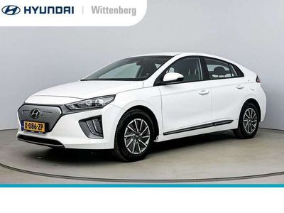 tweedehands Hyundai Ioniq Comfort EV 38 kWh | €2000,- EV-subsidie! | Navigatie via smartphone | Camera | Keyless