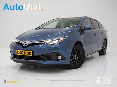 tweedehands Toyota Auris Touring Sports 1.8 Hybrid Dynamic | Panoramadak | Camera | Keyless | DAB+ | Trekhaak