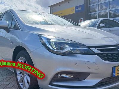 Grijs Gebruikt 2018 Opel Astra Innovation Hatchback | € 6.495 (Eerlijke prijs)