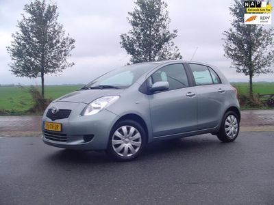 tweedehands Toyota Yaris 1.3 VVTi Sol MMT / Airco / Hoge zit / NAP