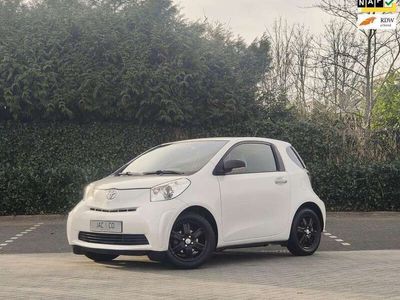 Toyota iQ