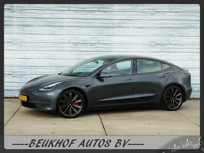 Grijs Gebruikt 2020 Tesla Model 3 Performance Sedan | € 24.999 (Eerlijke prijs)