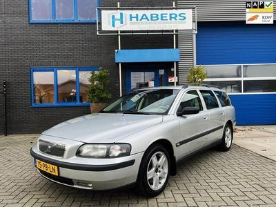 tweedehands Volvo V70 2.5 T Comfort Line 209PK| Origineel NL|5Cilinder|T