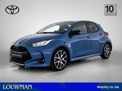 Occasion Toyota Yaris Executive 116 PK (85 kW) 2020 Blauw metallic Hatchback