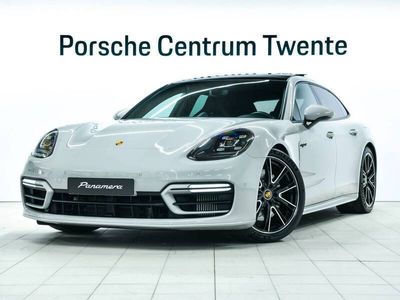 Porsche Panamera 4