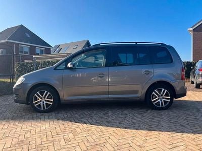Occasion VW Touran Highline 140 PK (102 kW) 2007 Grijs MPV