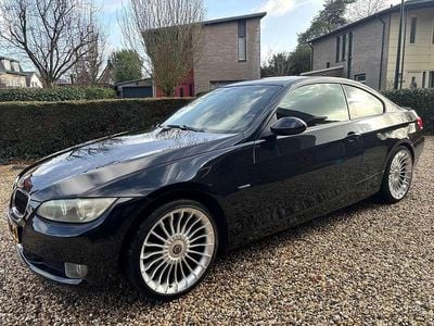 Occasion BMW 320 163 PK (119 kW) 2008 Zwart Coupé