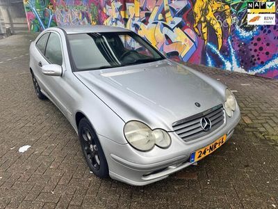Mercedes C180