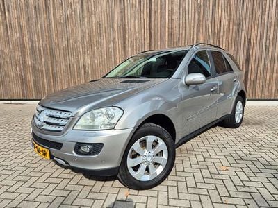 Gebruikt 2006 Mercedes ML350 SUV | € 6.950 (Eerlijke prijs)