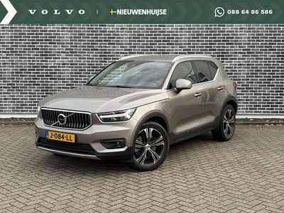 Grijs Gebruikt 2020 Volvo XC40 Inscription SUV | € 30.899 (Eerlijke prijs)