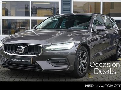 Grijs Occasion 2022 Volvo V60 Core Stationwagen | € 32.995 (Eerlijke prijs)