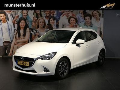 Wit Gebruikt 2018 Mazda 2 Inclusive Hatchback | € 12.995 (Eerlijke prijs)