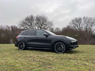 Zwart Occasion 2017 Porsche Cayenne S E-Hybrid Platinum Edition SUV | € 31.950