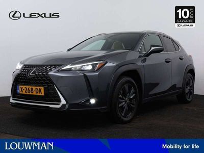 Lexus UX 250h