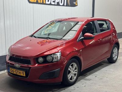 Occasion Chevrolet Aveo LT 101 PK (74 kW) 2011 Rood Hatchback