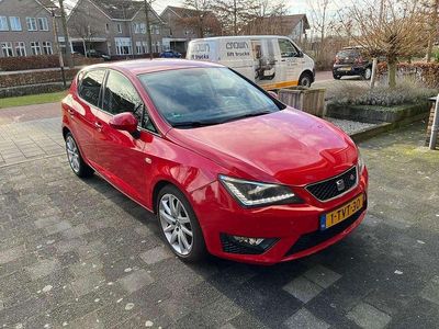 Rood Occasion 2014 Seat Ibiza FR MPV | € 5.450 (Eerlijke prijs)