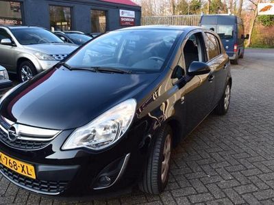 tweedehands Opel Corsa 1.4-16V Edition