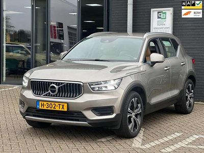 Grijs Gebruikt 2020 Volvo XC40 Inscription SUV | € 27.499 (Goede deal)