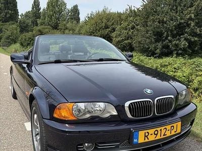BMW 330 Cabriolet