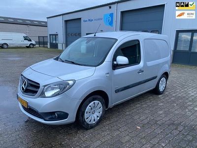Mercedes Citan 109