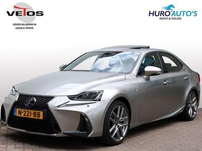 Lexus IS300h