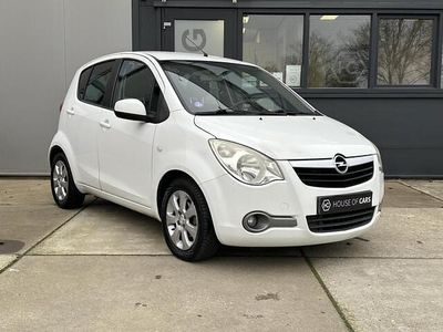 Wit Gebruikt 2011 Opel Agila Edition Hatchback | € 3.950 (Eerlijke prijs)