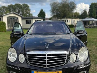 Mercedes E220
