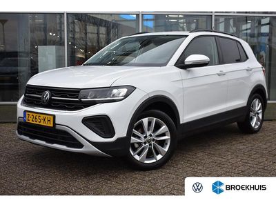 Wit Gebruikt 2024 VW T-Cross Edition SUV | € 25.895 (Iets duurder)
