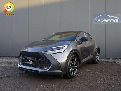 Occasion Toyota C-HR Team 140 PK (102 kW) 2024 Zwart SUV