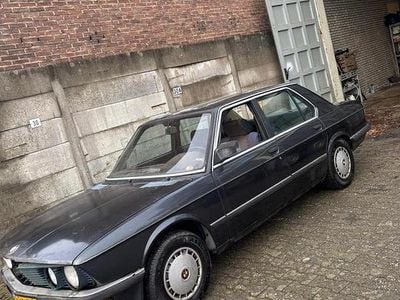 Occasion 1986 BMW 524 Sedan | € 1.799