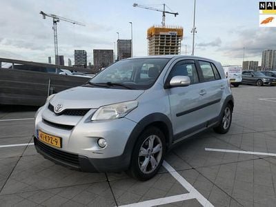 Occasion Toyota Urban Cruiser 101 PK (74 kW) 2010 Grijs (metallic) Hatchback