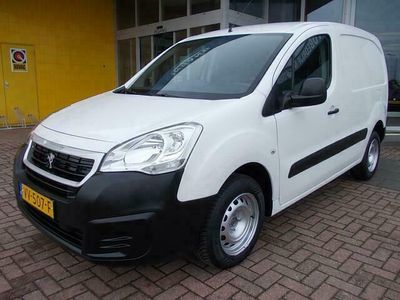 Wit Gebruikt 2016 Peugeot Partner MPV | € 10.950 (Duur)