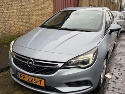 Gebruikt 2017 Opel Astra Stationwagen | € 3.750 (Eerlijke prijs)