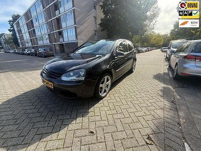 VW Golf V
