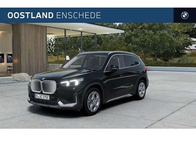 Zwart Nieuw 2025 BMW iX1 Comfort Edition SUV | € 47.332