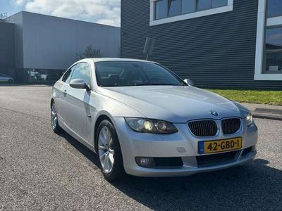 BMW 325