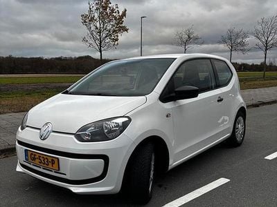 Gebruikt 2015 VW up! Hatchback | € 6.500 (Goede deal)