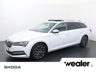 Occasion Skoda Superb LAURIN & KLEMENT 218 PK (160 kW) 2023 Wit (metallic) Stationwagen