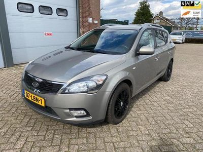 tweedehands Kia Ceed Sporty Wagon 1.6 CVVT Seven Automaat