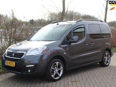 tweedehands Peugeot Partner Tepee 1.2 PureTech Active *Navi *Camera *Cruise