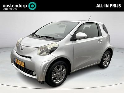 Grijs Gebruikt 2011 Toyota iQ Hatchback | € 6.945 (Eerlijke prijs)