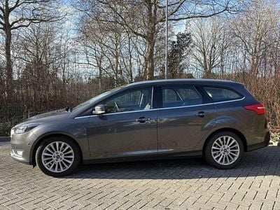 Grijs Occasion 2017 Ford Focus Titanium Stationwagen | € 7.500 (Eerlijke prijs)