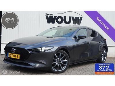Grijs Gebruikt 2021 Mazda 3 Sportive Hatchback | € 22.995 (Eerlijke prijs)