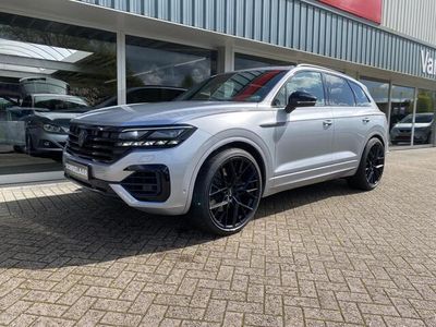 tweedehands VW Touareg R 3.0TSI V6 E-Hybride 4M/Aut 500pk!