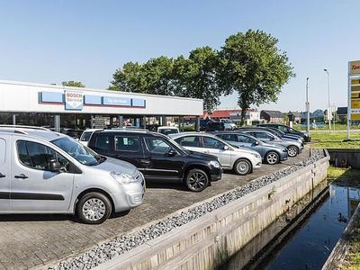 Occasion VW Golf VIII R-line 131 PK (96 kW) 2024 Grijs Stationwagen