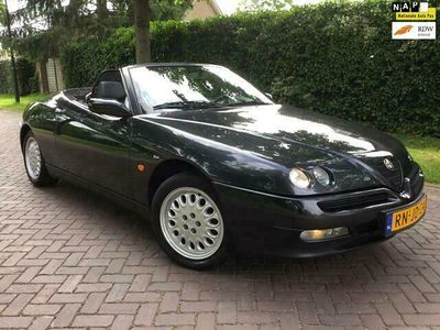 tweedehands Alfa Romeo Spider 2.0-16V T.Spark CABRIOLET ZEER MOOI